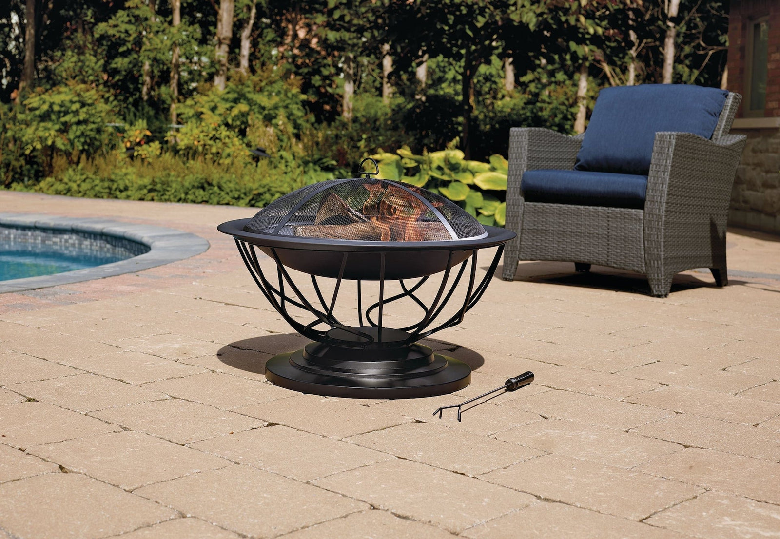 Savona Round Wood-Burning Outdoor Fire Bowl/Fire Pit, 29.5 x 20-in P9S4 - product image 6