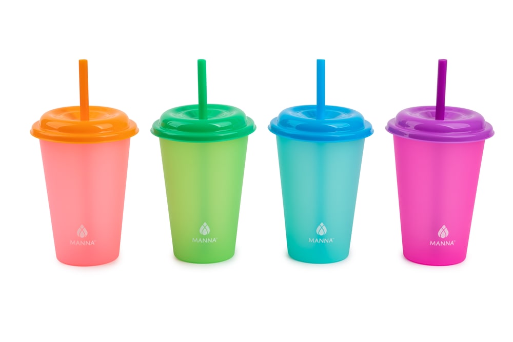 Plastic Colour Changing Cups with Straws & Lids, 12-oz, 4-pk, Assorted Colours Q4W4 - product image 1