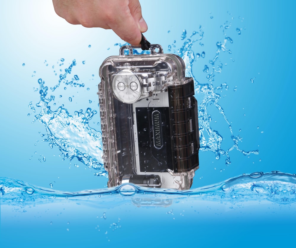 IP68 Portable Plastic Water Resistant Case with Wrist Strap, Large O0K3 - product image 8