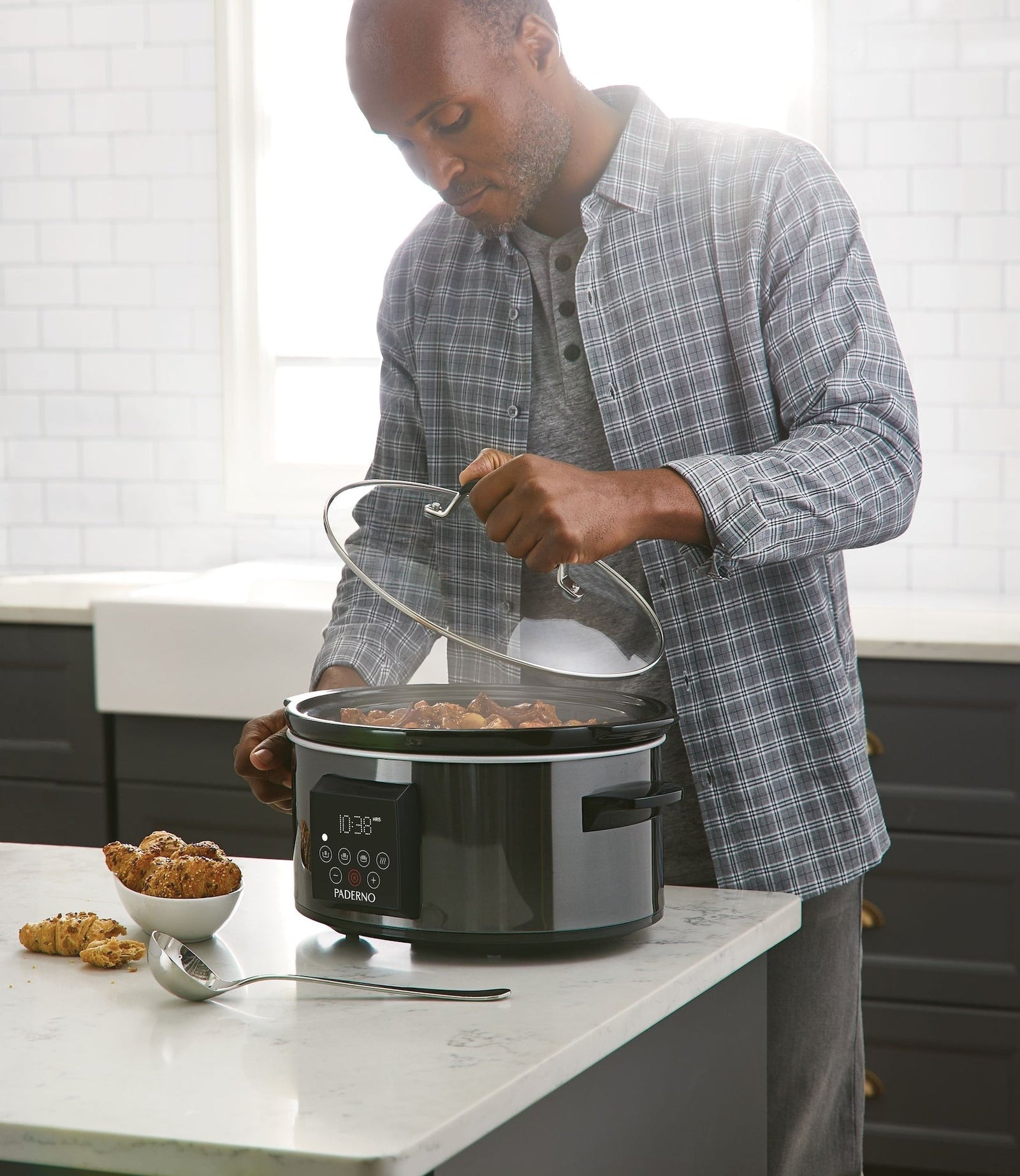 Digital Programmable Slow Cooker, Black Stainless Steel, 6qt W2Z9 - product image 7