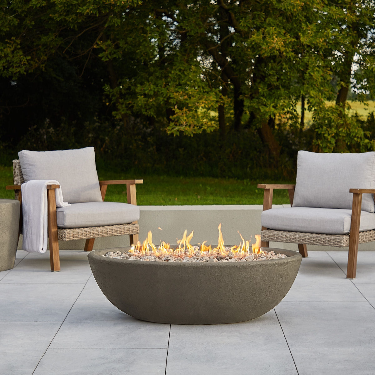 Oval Concrete Propane Fire Pit in Glacier Gray, 48-in P4B9 - product image 4