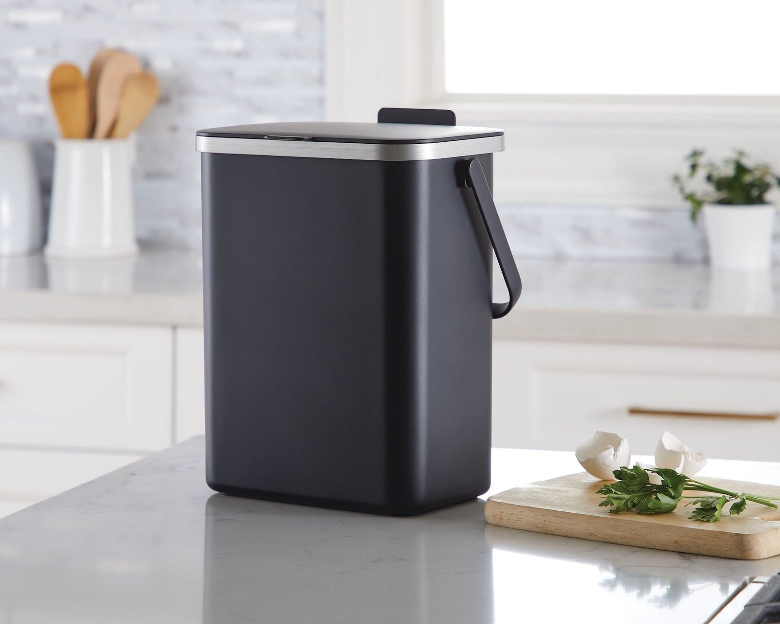 Type A Food Waste/Compost Caddy Bin, Black, 10-L F8C6 - product image 4