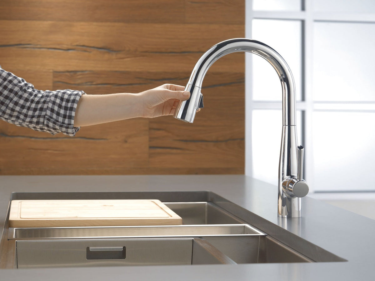 1-Handle Pull-Down Kitchen Faucet, Chrome W8P4 - product image 5