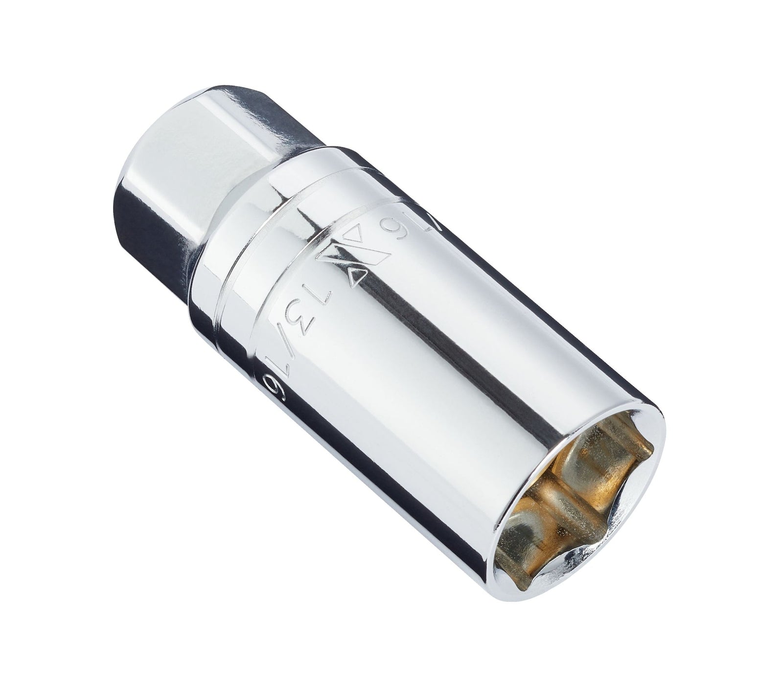 3/8-in Drive Magnetic Spark Plug Socket, 13/16-in A8D7 - product image 1