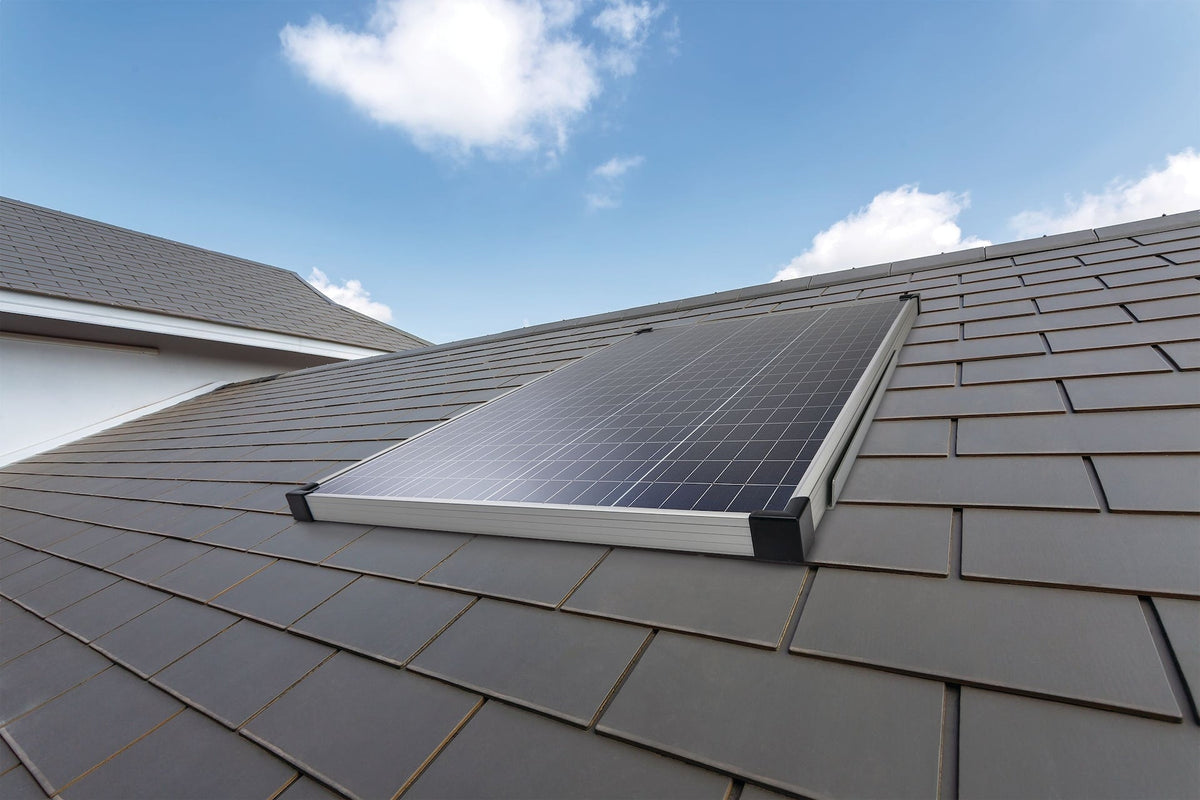 100 Watt, 12V Crystalline Solar Panel Kit with Stand and Charge Controller S7V2 - product image 7