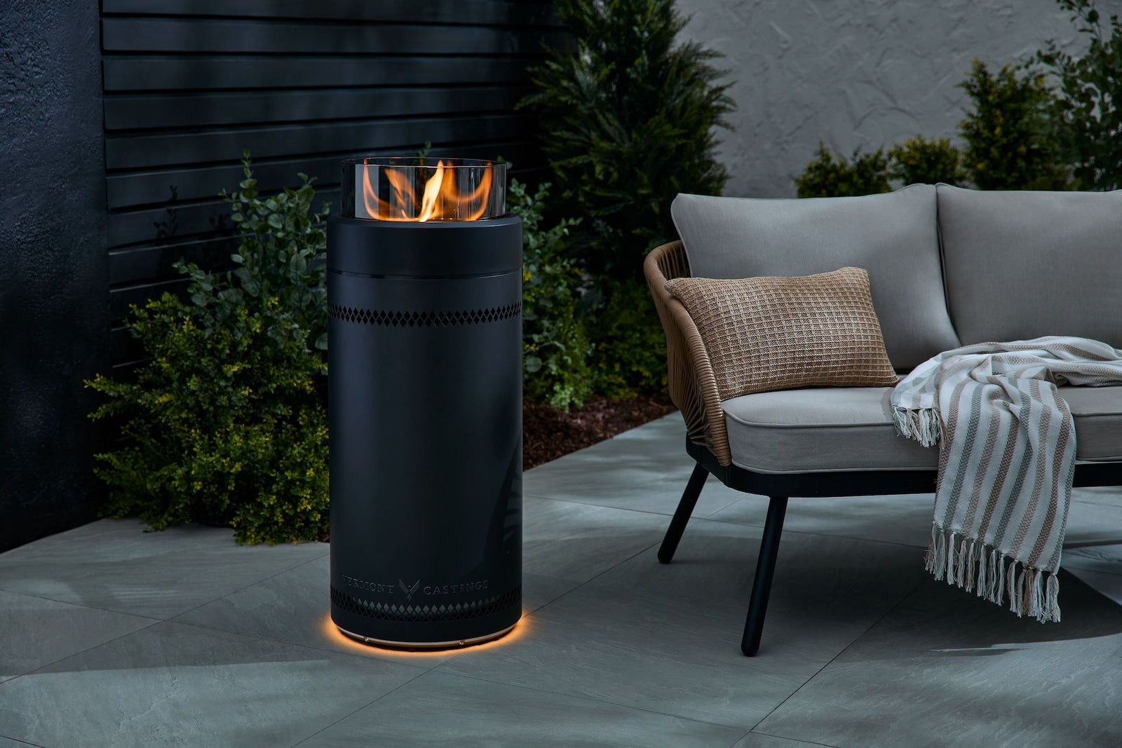 LP Gas Fire Column with LED Glow Ring L6V2 - product image 8